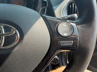Toyota Aygo VVT-I X-PRESS 10