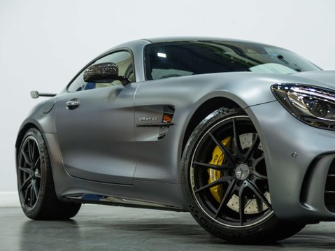 Mercedes-Benz Amg GT 4.0 V8 BiTurbo R (Premium) Coupe 2dr Petrol SpdS DCT Euro 6 (s/s) (585 ps) 8