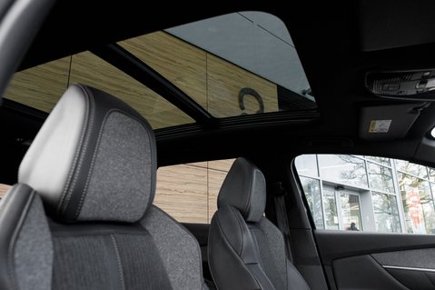 Peugeot 3008 PURETECH S/S GT LINE PREMIUM 32