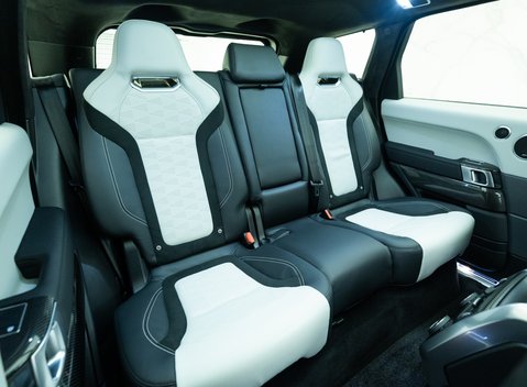 Land Rover Range Rover Sport SVR Carbon Edition 12