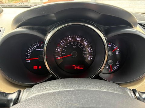 Kia Soul 1.6 Shaker Euro 4 5dr 27
