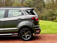 Ford Ecosport ST-LINE 27