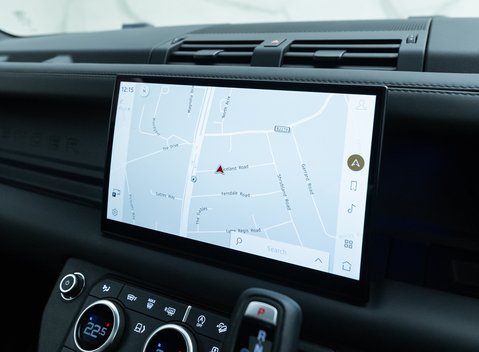 Land Rover Defender 110 V8 18