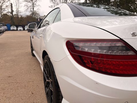 Mercedes-Benz SLK 1.8 SLK 200 AMG Sport BlueEfficiency 2dr 31