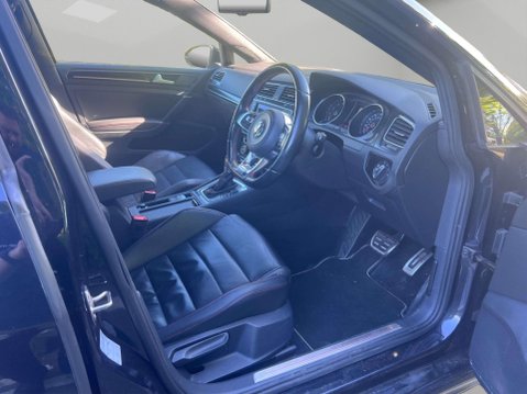 Volkswagen Golf 2.0 TSI BlueMotion Tech GTI Performance DSG Euro 6 (s/s) 5dr 3