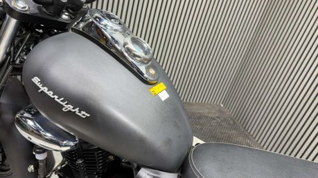 Keeway Superlight 125 2022 ONLY 534 MILES JUST SERVICED NEW MOT CRUISER 125CC 44