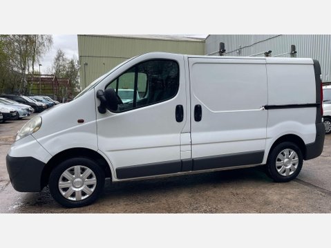 Vauxhall Vivaro 2.0 2700 CDTi FWD L1 4dr 17