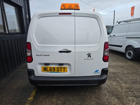 Peugeot Partner BLUEHDI PROFESSIONAL L1 5