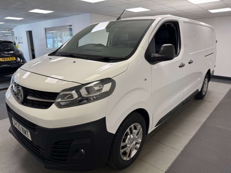 Vauxhall Vivaro 2.0 Vivaro 3100 Dynamic S/S 6