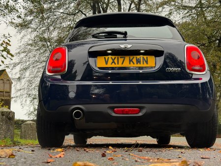 Mini Hatch COOPER SEVEN 18