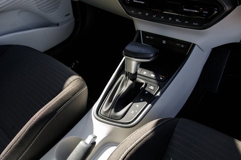 Hyundai i20 T-GDI ULTIMATE MHEV 37