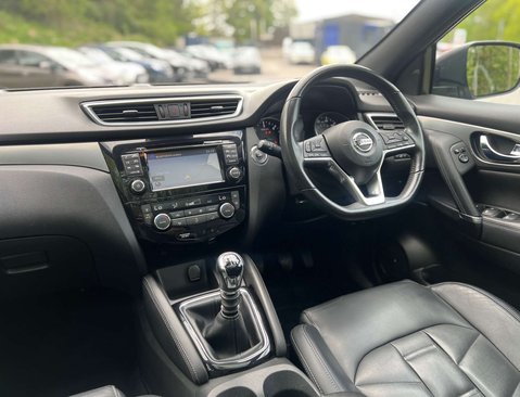 Nissan Qashqai 1.5 Qashqai Tekna+ dCi 5dr 19