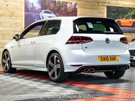 Volkswagen Golf 2.0 Golf R 4WD 3dr 4
