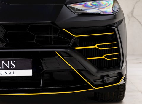 Lamborghini Urus 23