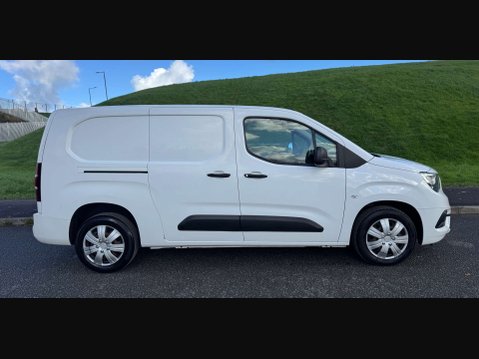 Vauxhall Combo 1.5 Combo 2300 Sportive TD S/S 3