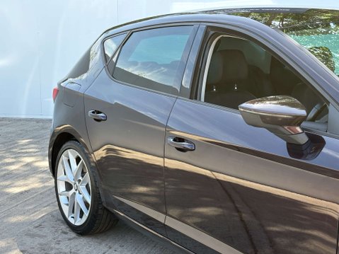 SEAT Leon 1.8 Leon FR Technology TSi Semi-Auto 5dr 6