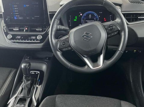 Suzuki Swace MOTION 3