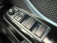 Toyota C-HR DESIGN AUTOMATIC 33