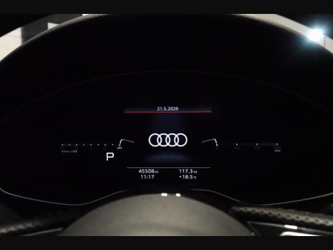 Audi A4 2.0 TFSI 40 Black Edition S Tronic Euro 6 (s/s) 4dr 32