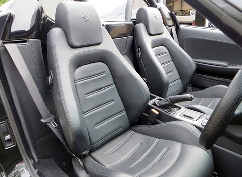 Ferrari F430 Spider F1 13