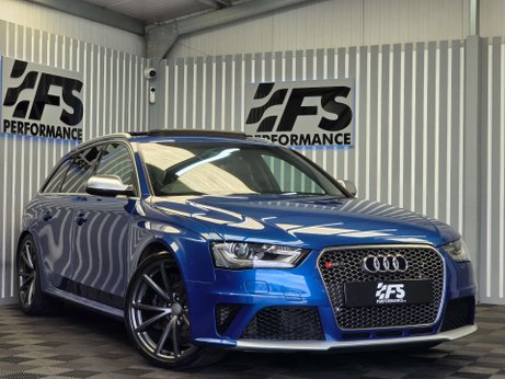 Audi RS4 4.2 FSI V8 Estate 5dr Petrol S Tronic quattro Euro 5 (450 ps) 44