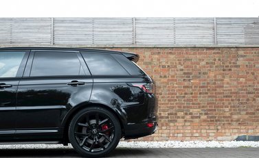 Land Rover Range Rover Sport 5.0 SVR 32