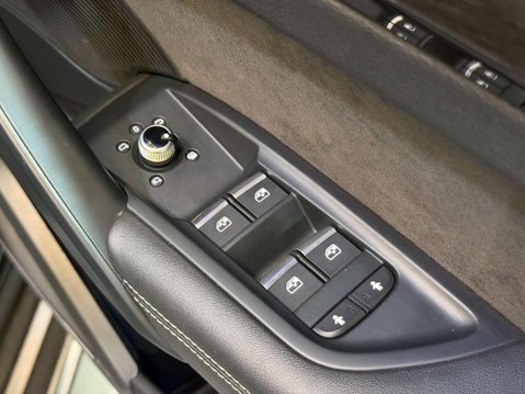 Audi Q5 2.0 TFSI 45 Vorsprung SUV 5dr Petrol S Tronic quattro Euro 6 (s/s) (245 ps) 47