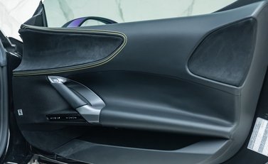 Ferrari SF90 Stradale 24