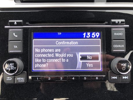 Honda Jazz I-VTEC S 5 door petrol manual, 35,000m, 2 owners, £35 tax, ULEZ compliant 25