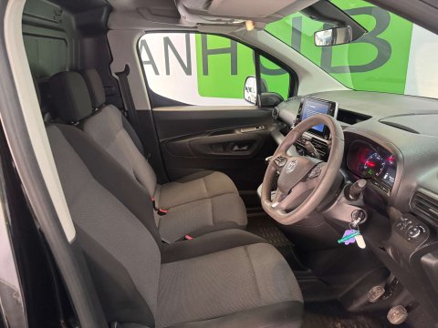 Vauxhall Combo 1.5 Combo 2300 Professional Turbo D S/S 11