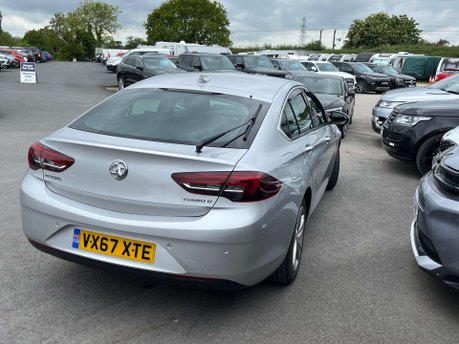 Vauxhall Insignia 1.6 Insignia Tech Line Nav ecoTec TD 5dr 7
