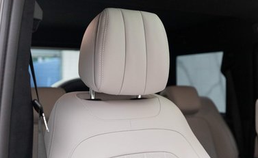 Mercedes-Benz G Series G 400 D 4MATIC AMG LINE PREMIUM PLUS 7