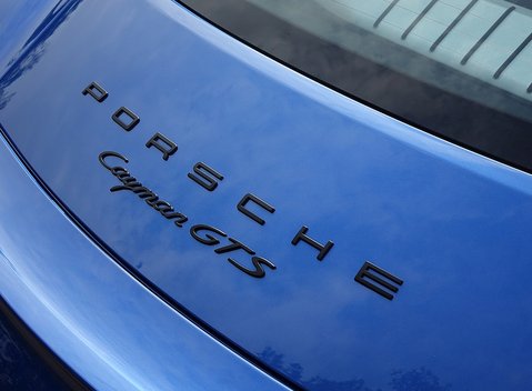 Porsche Cayman GTS 10