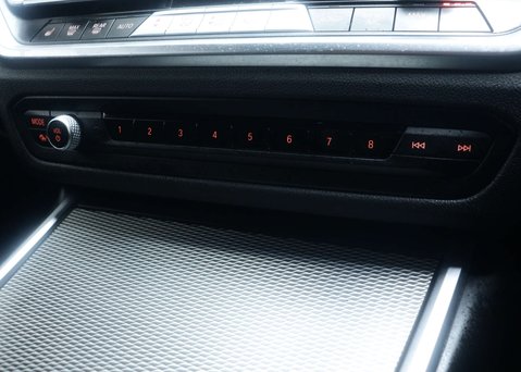 BMW 3 Series 2.0 330E M Sport Auto 5dr 29