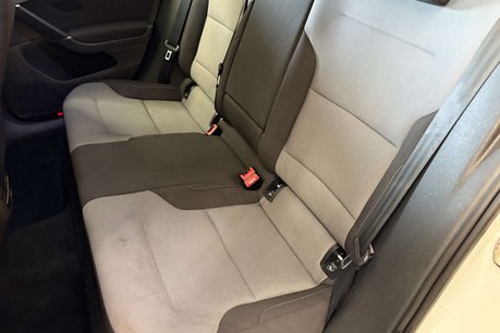 Volkswagen Golf e-Golf Hatchback 5dr Electric Auto (115 ps) 73