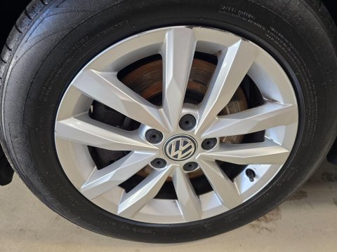 Volkswagen Touran 1.6 TDI BlueMotion Tech SE Euro 6 (s/s) 5dr 47