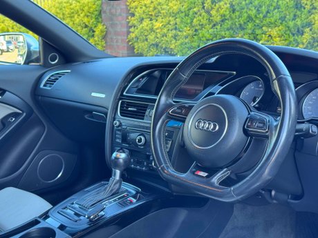 Audi S5 3.0 S5 V6T Black Edition TFSI Quattro Semi-Auto 4WD 2dr 32