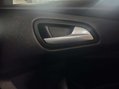Ford Focus 1.6 Focus Zetec 105 5dr 33