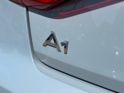 Audi A1 SPORTBACK TFSI TECHNIK 21