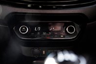 Toyota Aygo X VVT-I EDGE 26