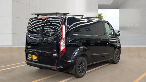 Ford Transit Custom SWB L1H1 Low Roof Limited 300 Air Con Alloys Sensors EURO 6 NO VAT 4