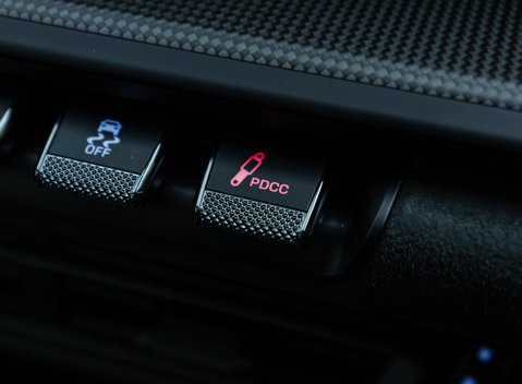 Porsche 911 Carrera GTS (992) 23