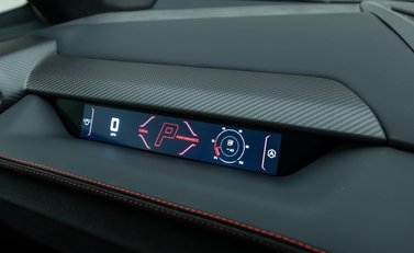 Lamborghini Revuelto 22