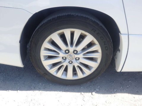 Toyota Vellfire V6 21