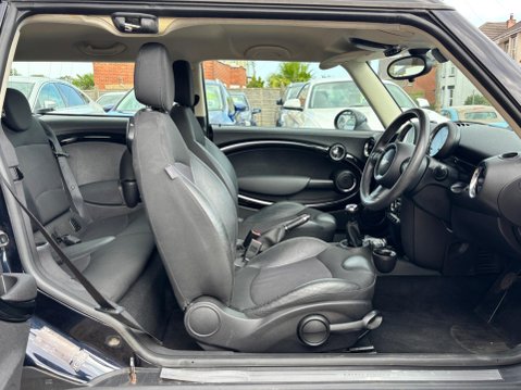 Mini Clubman 1.6 Cooper D Euro 5 (s/s) 5dr 25