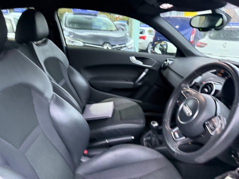 Audi A1 1.6 TDI S line Euro 5 (s/s) 3dr 9