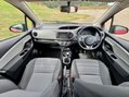 Toyota Yaris VVT-I ICON 17