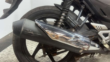Honda CBF125 CBF 125 2010 RUNNING PROJECT BIKE 26K LEARNER LEGAL 125CC 16