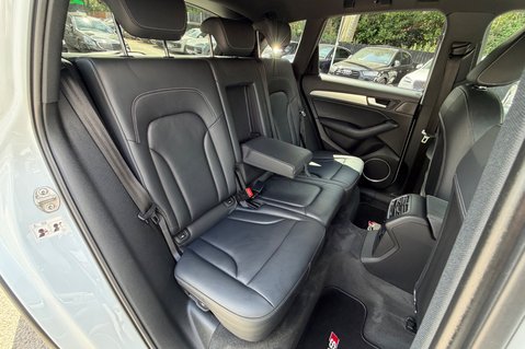Audi SQ5 SQ5 TDI QUATTRO -£5K FACTORY EXTRAS-FULL SERVICE HISTORY-10 SERVICES-TOWBAR 31
