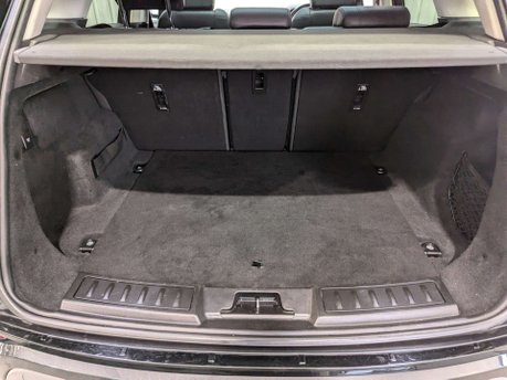 Land Rover Range Rover Evoque 2.0 Range Rover Evoque SE D Auto 4WD 5dr 36